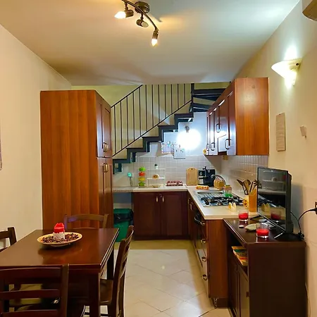 Santa Maria Le Grazie House Apartamento Catânia